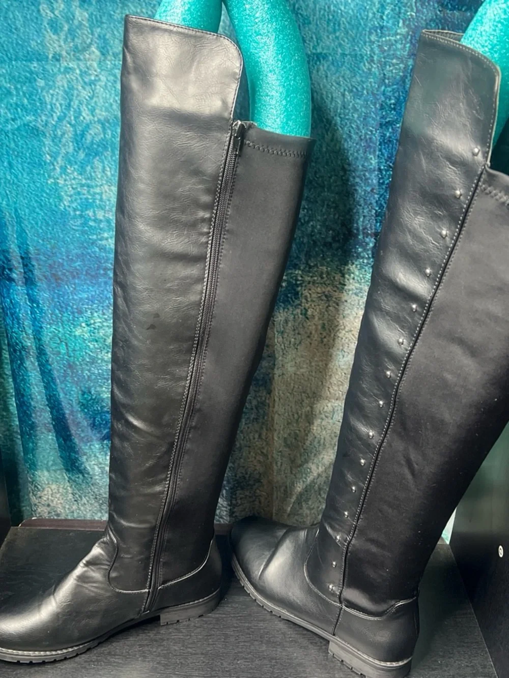 Over-the-Knee Black Riding Boots — Sleek Zip-Up Style